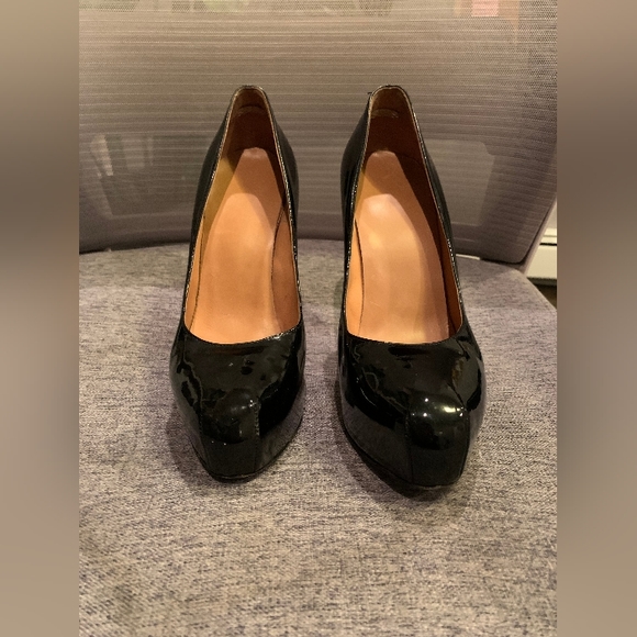 Brian Atwood Black Platform Pump - Picture 3 of 5